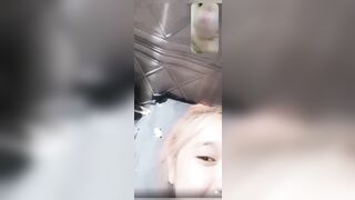 Chat với người lạ