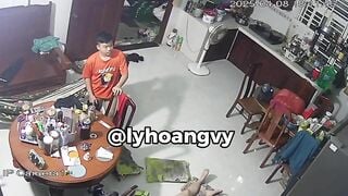 Mẹ sờ chimmm con trai