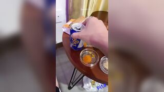 Clip Sex Làm Lon Bia Rồi Vào Tiết Mục Chính Chịch Em Đêm Nay
