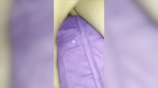 Em gái say rượu bị hiếp dâm
