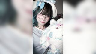 AI Lột đồ Mèo Simmy ( Link free dưới mô tả )