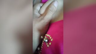 Sang nhà bạn chơi thấy em gái nó mới nhú rủ em nó làm 1 tí