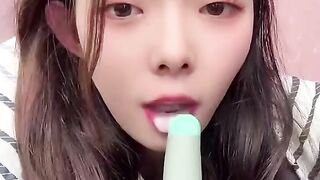 Bí Mật Nữ Sinh Học Giỏi Nhất Trường, Em Học Sinh Dâm Đãng