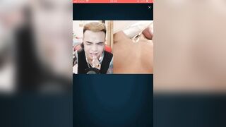Bé học sinh trả kèo show vú móc lồn trên tiktok siêu nứng