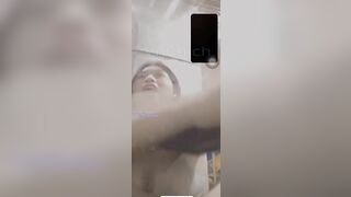 Hồng hài nhi cuto gạ MBBG chát sex thủ dâm bị chồng phát hiện