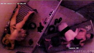 Hack cam tiệm massage Châu Á