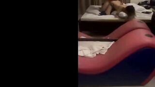 Clip sex Địt em Jessica xăm hình rắn trên đùi