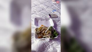 Checker Pita pé iu hẹn đấu vài set bida thắng anh được bú lỗ nhị em thoả thích