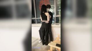 Cặp đôi địt nhau trong lớp học xong lại về nhà địt nhau cực nứng