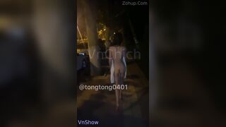 Bắt cô e gxinh trung quốc địt thủ dâm đái lên xe người ta