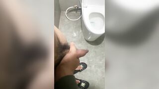 Mới bây lớn đã bị vắt tinh