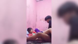 Anh trai với em gái lớp 10
