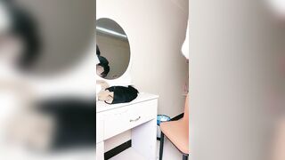2 chị em chơi les với nhau
