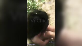 Bạo lực học đường, E học sinh trung quốc bị ép lột đồ đánh vào lồn