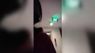 em gái ra ngoài cầu thang chung cư thu dam p2