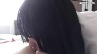 Khởi động cơ thể với em yêu sáng sớm