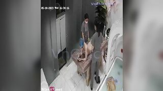 Hack camera, E học sinh vừa to đi massage bị nhân viên cưỡng hiếp sờ mó
