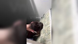 Quay lén 2 e học sinh đi tham quan lén vào toilet chsbpublic xuất trong