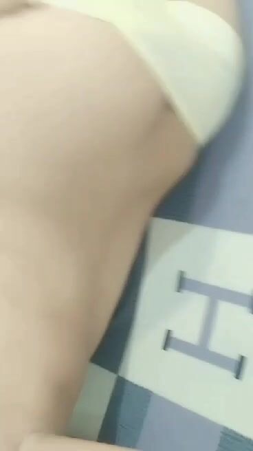 Bé Vừa tròn 16 tuổi