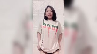 Call sex cùng e gái nuôi