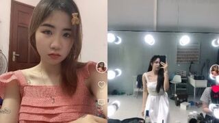 Tiktoker dáng chuẩn hay bị doggy sướng ngất