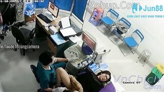 Hack camera, MBBG việt đi khám bị bác sĩ móc lồn bóp vú