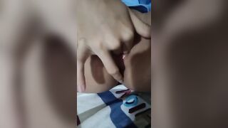 lồn em ướt sũng