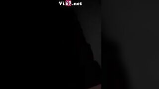 Đưa em đi some với bạn thân lần đầu mà mặt em hào hứng lạ