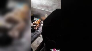 Em sinh viên hàng xóm ngủ không thèm mặc đồ còn để cửa mở