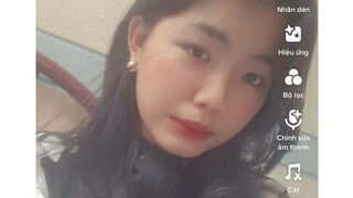 Bé học sinh c2 hàng non cực múp