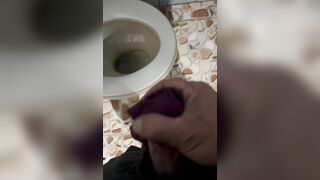 Nứng  sục