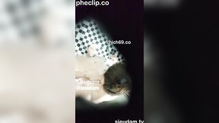 Quay Lén Chị Gái Vợ Tắm May Mắn Không Bị Phát Hiện