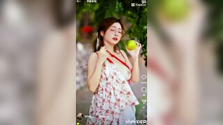 Tiktoker Lạnh lùng nhất tiktok khoe vếu giữa hồ💋