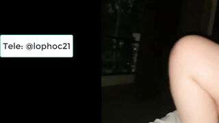 Em Uyên Nhi 2ka9 lồn múp được anh bắn trong sướng phê