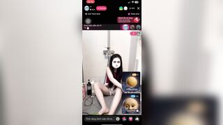 Em gái trả kèo chà hầu