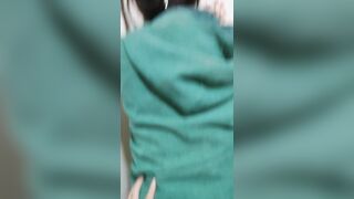 Em miu ladyboy public cùng thằng bạn học chung khối ở wc siêu thị