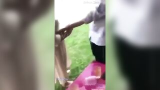 Còn đi hc mà đã lm tiểu tam r, Bé học sinh bị đánh ghen cơ mà lồn ngon thật