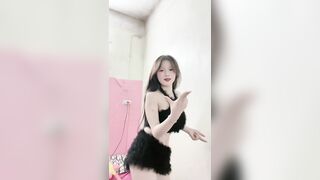 Gái Quán Hát Trang Bốngg 2004