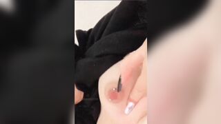 Sex vụng trộm cô bạn đã có ny rảnh là lại khoe vú với mông