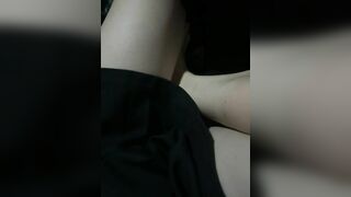 Em Gái Live Show Hàng - Thủ Dâm Nơi Công Cộng Phần 16