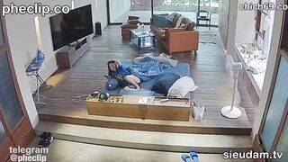 Hack Camera Tây Đầu Trọc Nuôi Bé Gái Việt Nam Để Địt Xả Đồ