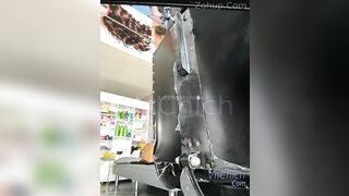 Độc lạ, Chủ quán đến từ bình Dương, gội đầu mà bôi nước lồn lên đầu khách