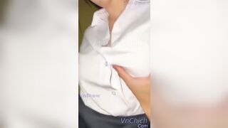 Tuy còn nhỏ tuổi nhưng trình bú cu vs chs some thì các chị phải học hỏi