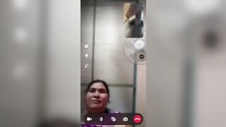 Chị 2