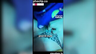 Lén Lút Địt Đĩ Vợ Dâm Trên Xe Khách Cực Phê