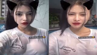 Clip cô Uyên vú căng đẹp khó cưỡng