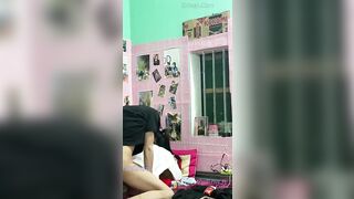 Thw thằng e, thấy e nó sục con chị lền vào sục hộ rồi cho chs trần