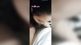 Đang họp online vợ chui xuống bú cu nhưng vẫn bật cam và cái kết