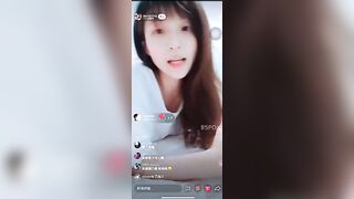 Em Gái Lộ Hàng Trên Tóp Tóp