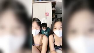 Tiếp tục em trai hàng xóm may mắn địt miễn phí hai em gái xinh MMlive hana lồn hồng k